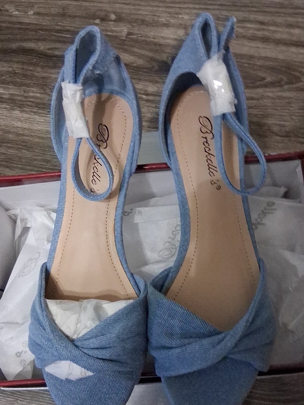 Breckelles New In Box Light Blue Denim Knot Front Ankle Strap Heels - Picture 3 of 6